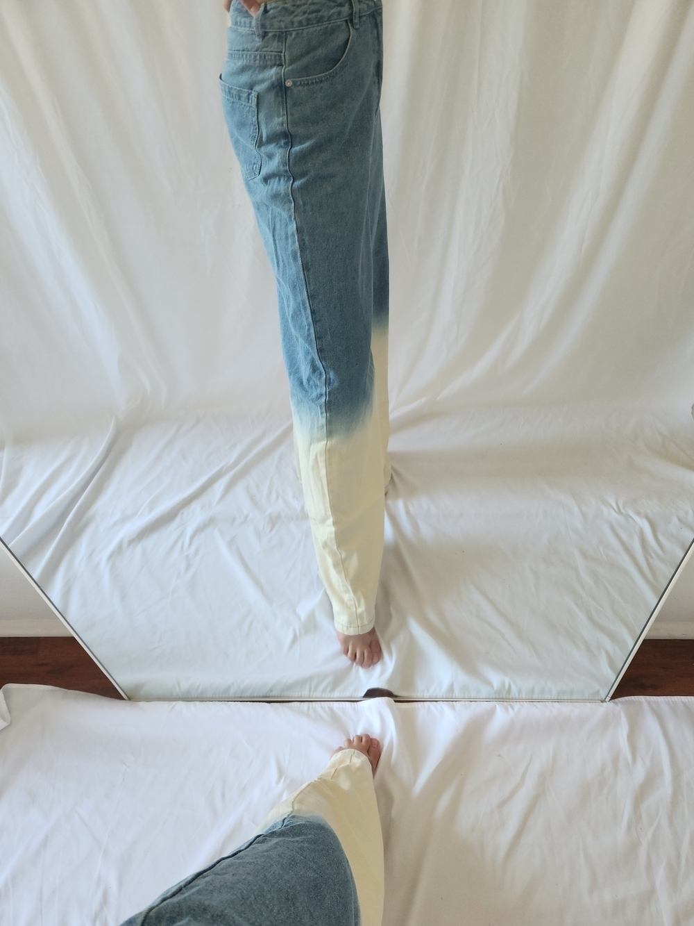 ASOS Blue to Cream Ombre Wide-Leg Jeans - Picture 3 of 8